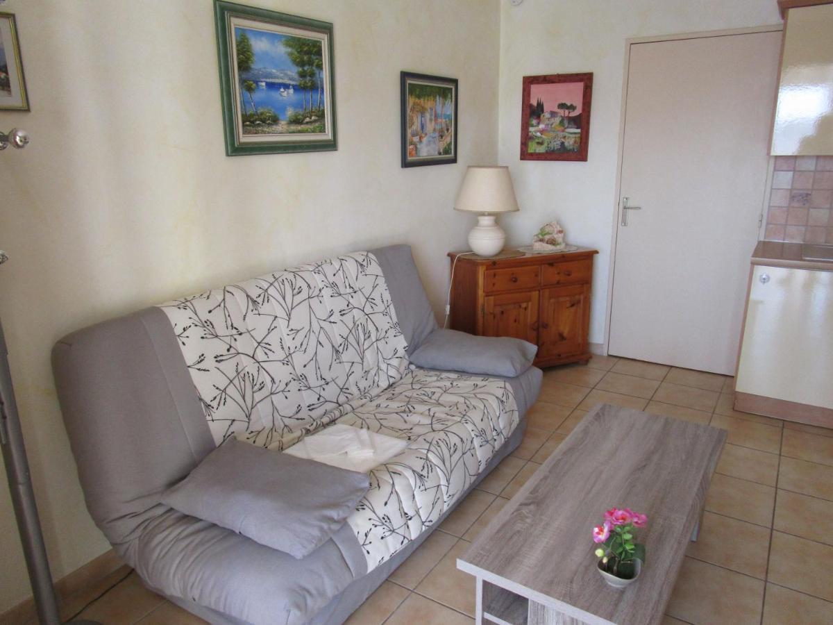 Logement Calme Proche Mer, 4 Personnes, St Aygulf Frejus Exterior photo